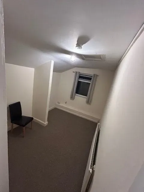 Room 5